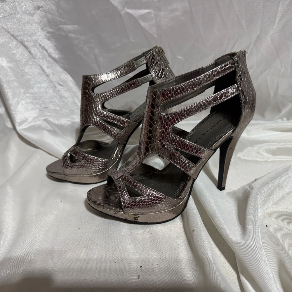 Shiny Silver Textured High Heels by Chinese Laundry Sz 7.5